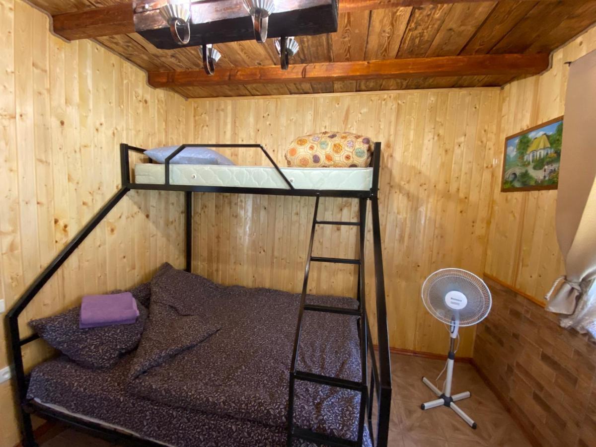 Сердце Каньона Apartment คาเมียเนตส์-โปดิลสกี ห้อง รูปภาพ