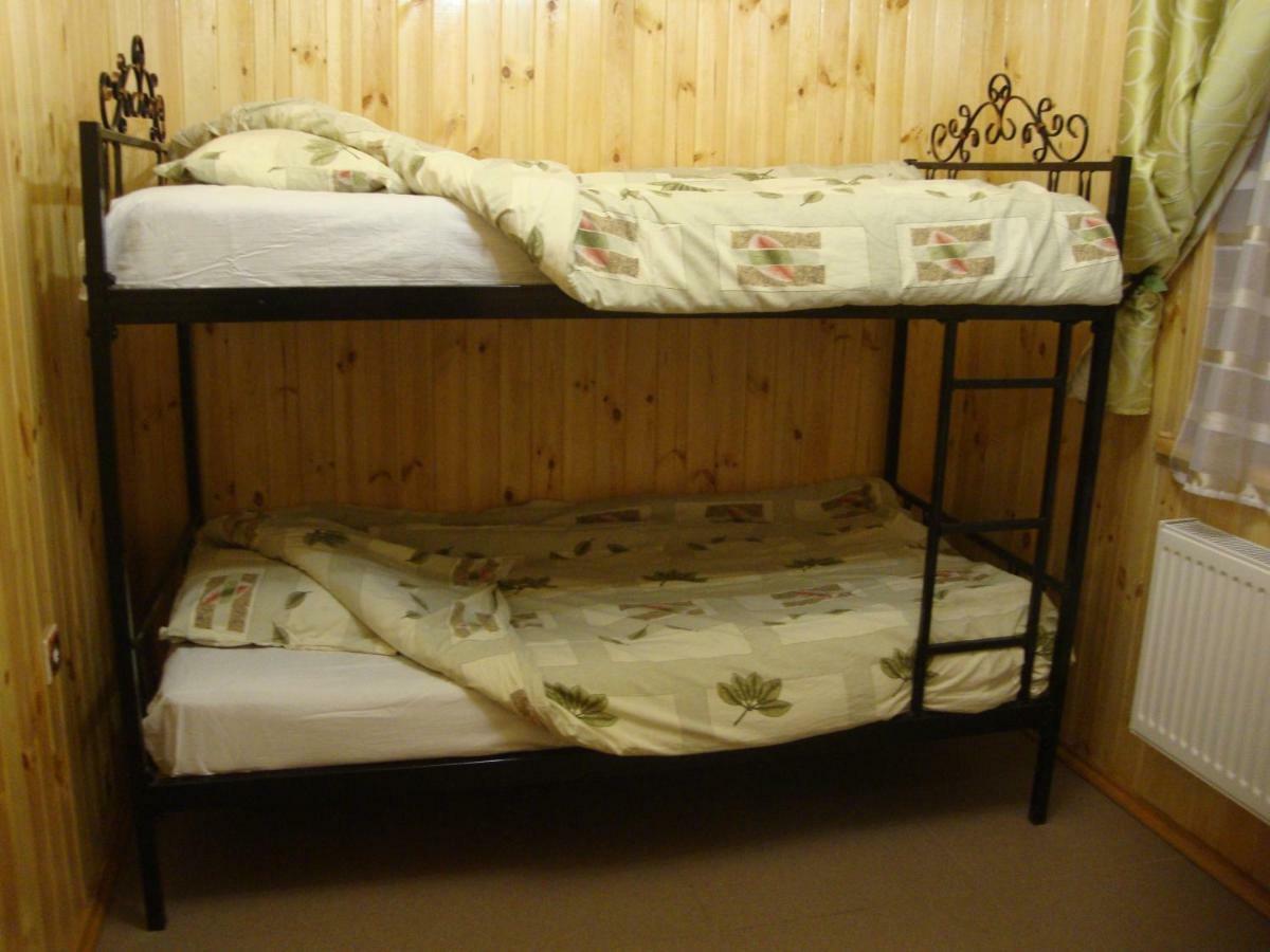 Сердце Каньона Apartment คาเมียเนตส์-โปดิลสกี ภายนอก รูปภาพ