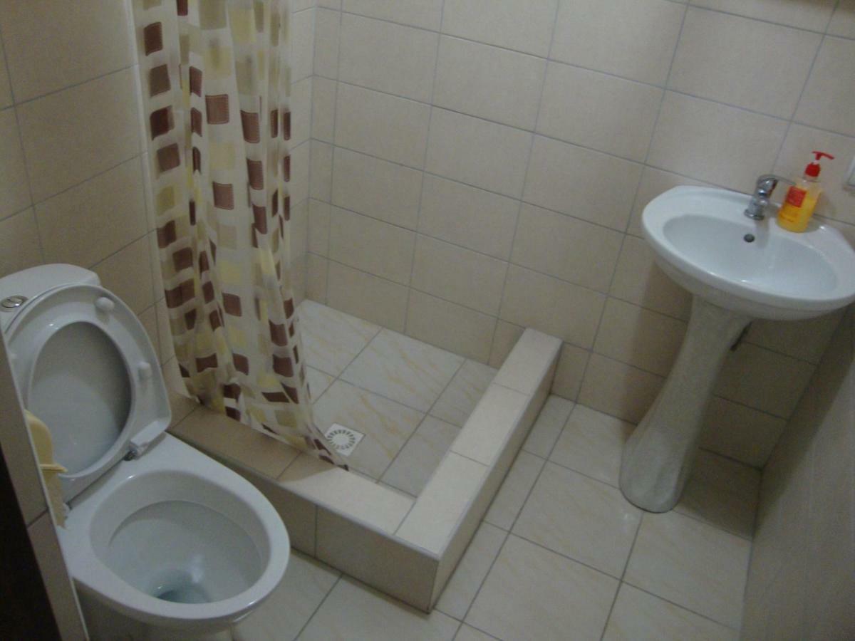 Сердце Каньона Apartment คาเมียเนตส์-โปดิลสกี ภายนอก รูปภาพ
